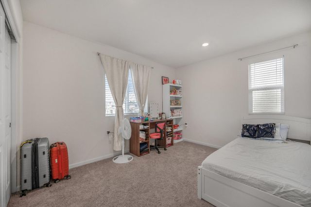 6648 E Washington Avenue, Fresno, CA 93727