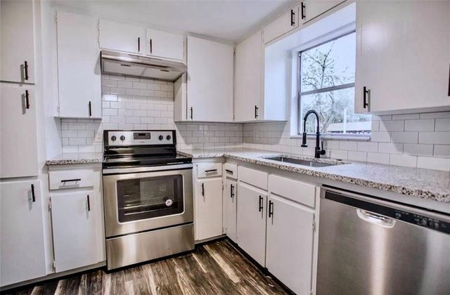 8308 Peaceful Hill LN A, Austin, TX 78748