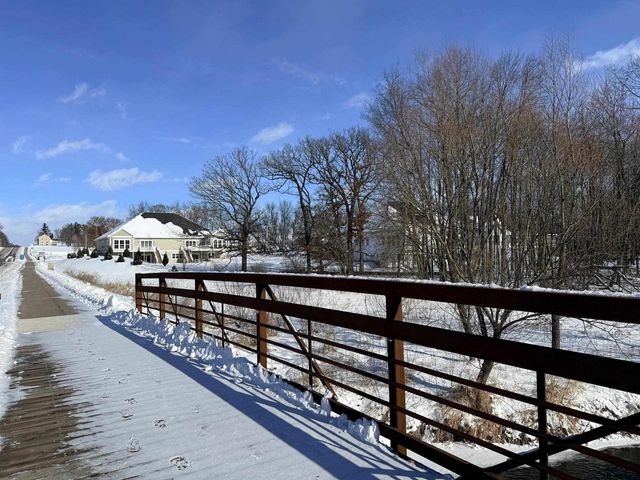 Unit 1 Deer Hollow Court, Deforest, WI 53532