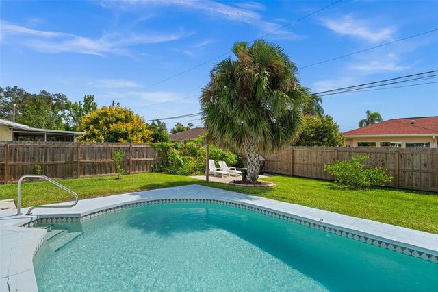 219 CORAL ROAD, Venice, FL 34293