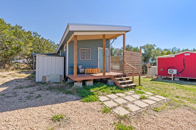 5705 Shirley DR, Marble Falls, TX 78654