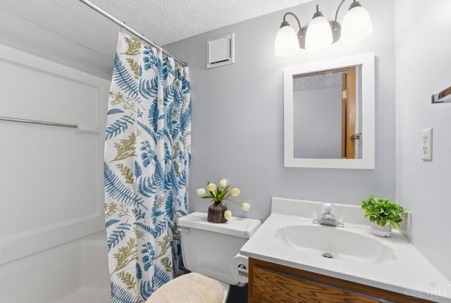 2267 Joshua Circle, Turtle Creek Twp, OH 45044