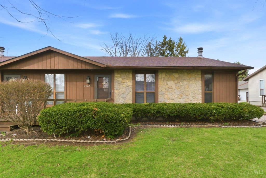 2267 Joshua Circle, Turtle Creek Twp, OH 45044