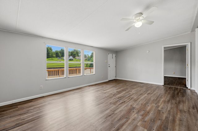 708 Pike Street, Sadieville, KY 40370