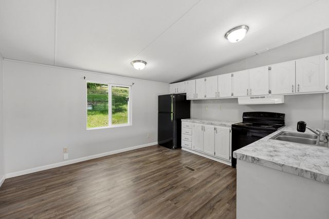 708 Pike Street, Sadieville, KY 40370