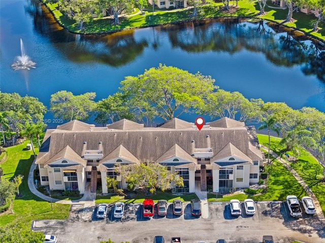 720 Cypress Ln F9, Deerfield Beach, FL 33064