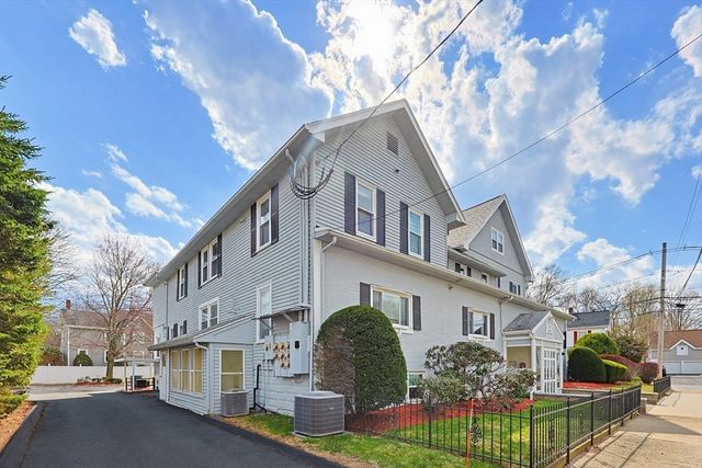 12 Benton St 4, Stoneham, MA 02180