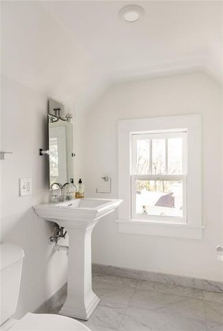 1329 Berwick NE Avenue, Atlanta, GA 30306