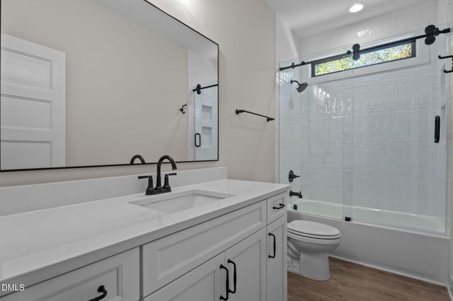 280 Stonewood Loop Lane, Henderson, NC 27537