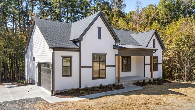 280 Stonewood Loop Lane, Henderson, NC 27537