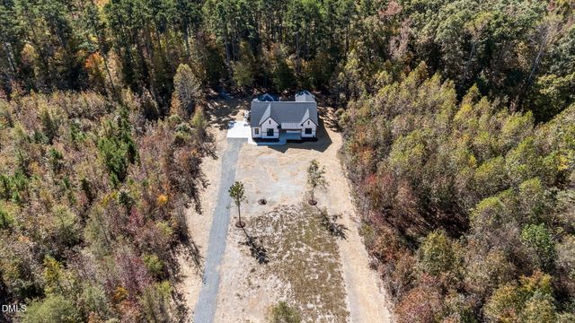 280 Stonewood Loop Lane, Henderson, NC 27537