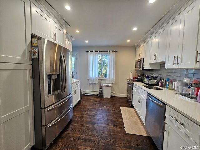 228 Hudson Avenue, Lake Grove, NY 11755