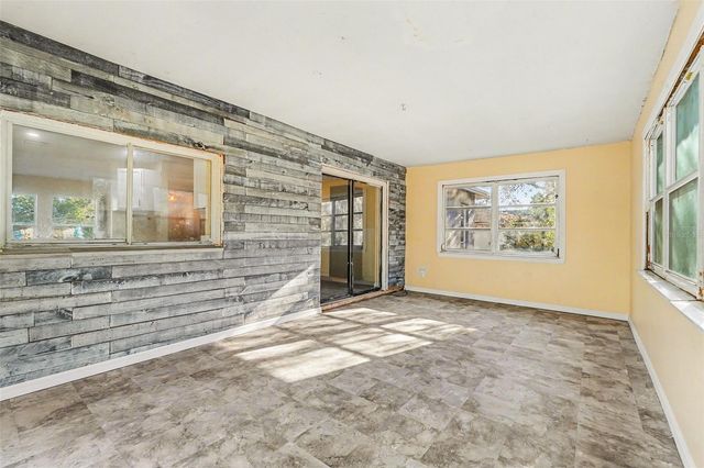 1447 KENLAKE AVENUE, Spring Hill, FL 34606