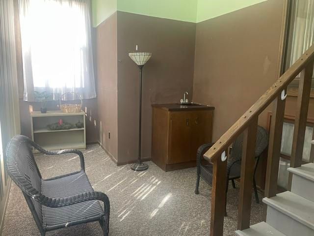 3210 E Navajo Ln, Wichita, KS 67216