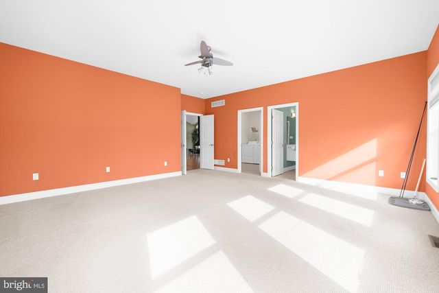 302 N TULPEHOCKEN RD, Reading, PA 19601