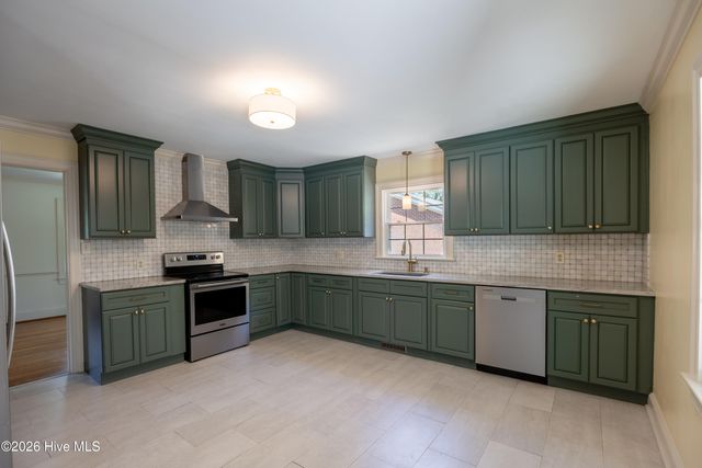224 S Hillcrest Drive, Goldsboro, NC 27534
