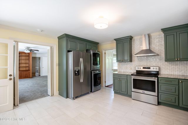 224 S Hillcrest Drive, Goldsboro, NC 27534