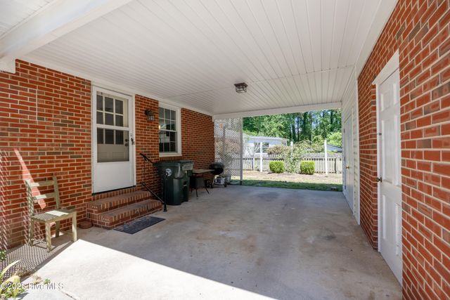 224 S Hillcrest Drive, Goldsboro, NC 27534