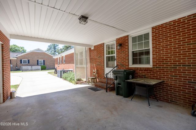 224 S Hillcrest Drive, Goldsboro, NC 27534