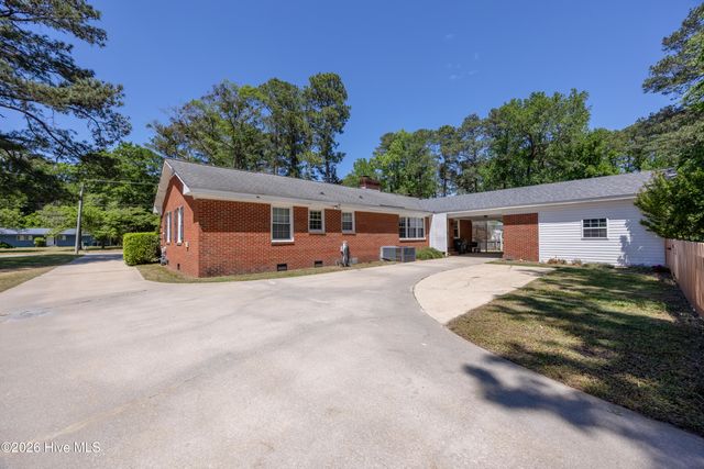 224 S Hillcrest Drive, Goldsboro, NC 27534