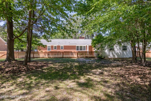 224 S Hillcrest Drive, Goldsboro, NC 27534