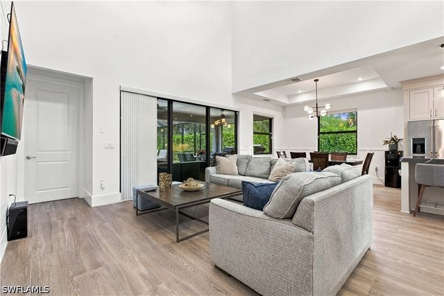 4875 Teak Wood DR, Naples, FL 34119