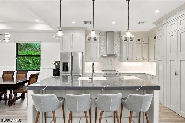 4875 Teak Wood DR, Naples, FL 34119