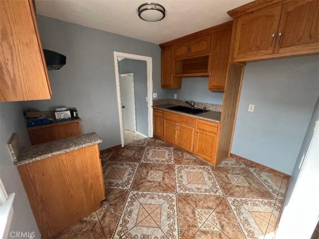 2146 E Poppy 2, Long Beach, CA 90805