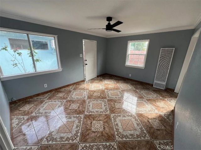 2146 E Poppy 2, Long Beach, CA 90805