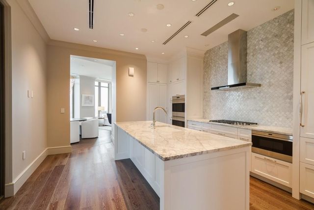 3376 Peachtree NE Road 33A, Atlanta, GA 30326