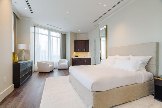 3376 Peachtree NE Road 33A, Atlanta, GA 30326