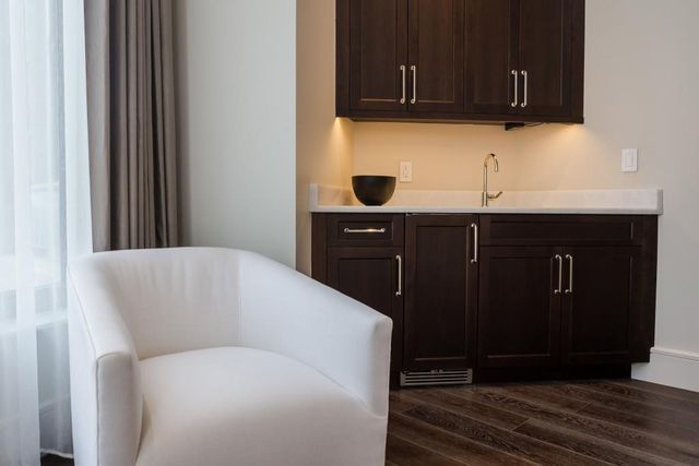 3376 Peachtree NE Road 33A, Atlanta, GA 30326