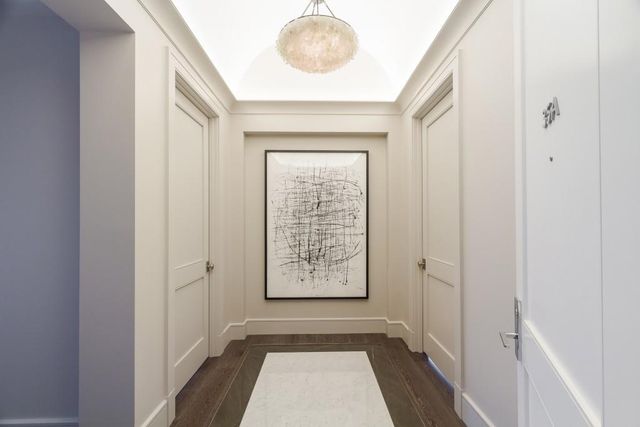 3376 Peachtree NE Road 33A, Atlanta, GA 30326