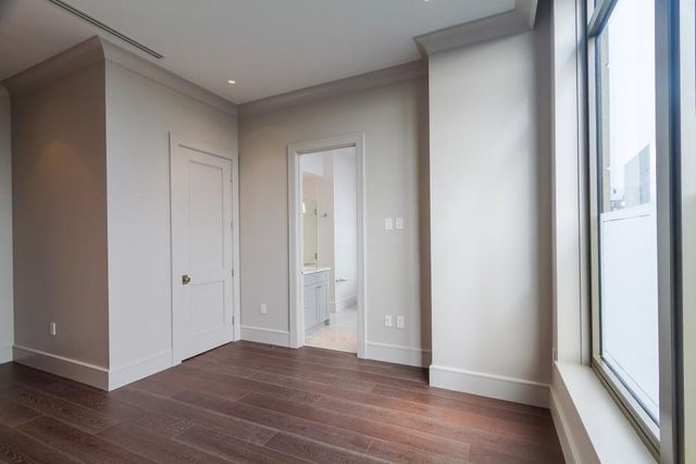 3376 Peachtree NE Road 33A, Atlanta, GA 30326