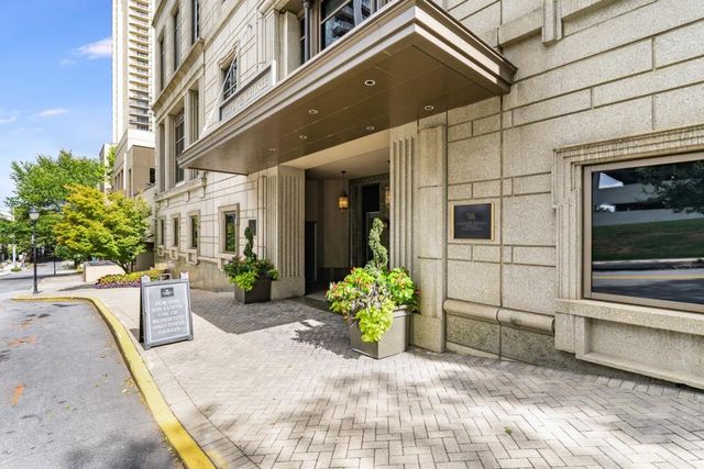 3376 Peachtree NE Road 33A, Atlanta, GA 30326