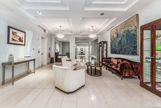 3376 Peachtree NE Road 33A, Atlanta, GA 30326