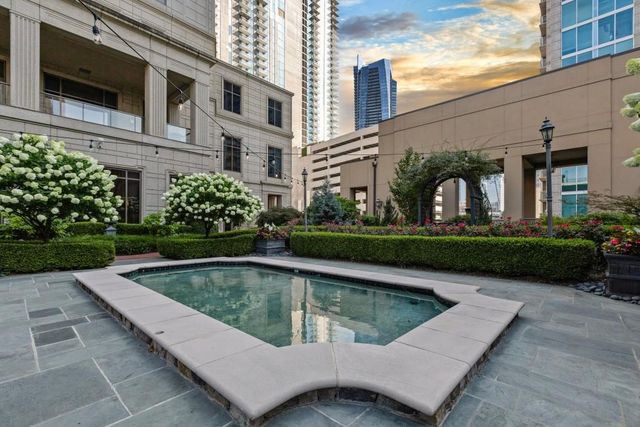 3376 Peachtree NE Road 33A, Atlanta, GA 30326