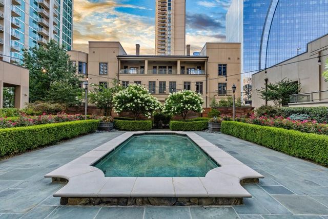 3376 Peachtree NE Road 33A, Atlanta, GA 30326