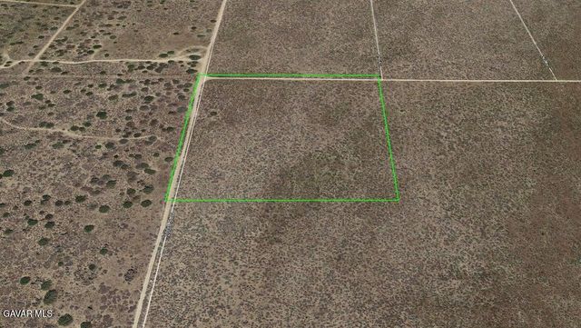20000 W Ave E, Fairmont, CA 93536