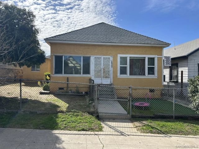 2049 Julian Ave, San Diego, CA 92113