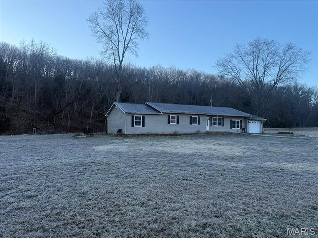 22028 Retro Lane, Waynesville, MO 65583