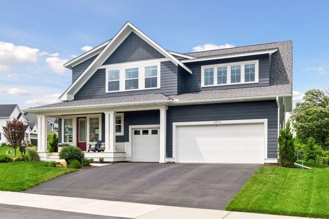 5500 Rolling Hills Parkway, Victoria, MN 55318