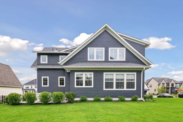 5500 Rolling Hills Parkway, Victoria, MN 55318
