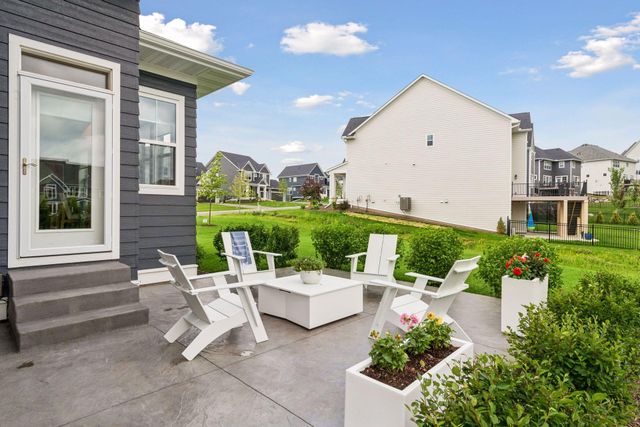 5500 Rolling Hills Parkway, Victoria, MN 55318