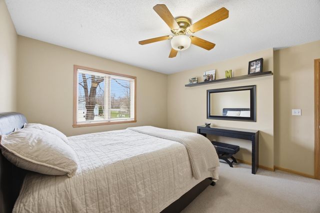 4054 S Rivershore Drive, Moorhead, MN 56560