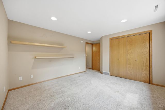 4054 S Rivershore Drive, Moorhead, MN 56560