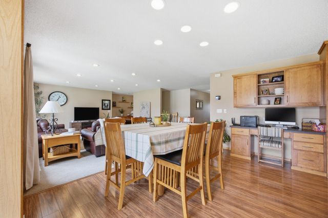4054 S Rivershore Drive, Moorhead, MN 56560