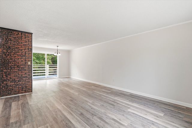 210 White Boulevard, Summerville, SC 29483