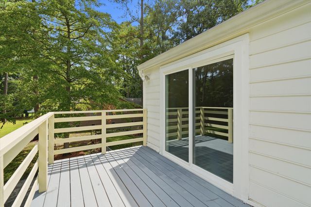 210 White Boulevard, Summerville, SC 29483