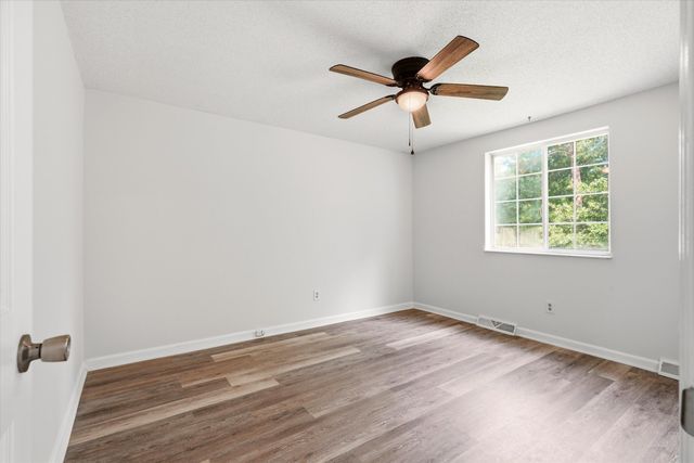 210 White Boulevard, Summerville, SC 29483